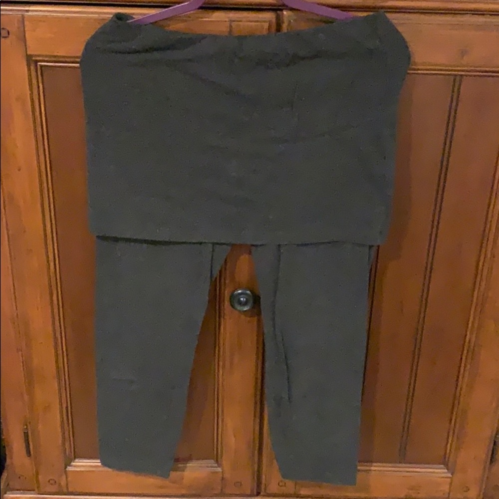 Skirt with leggings